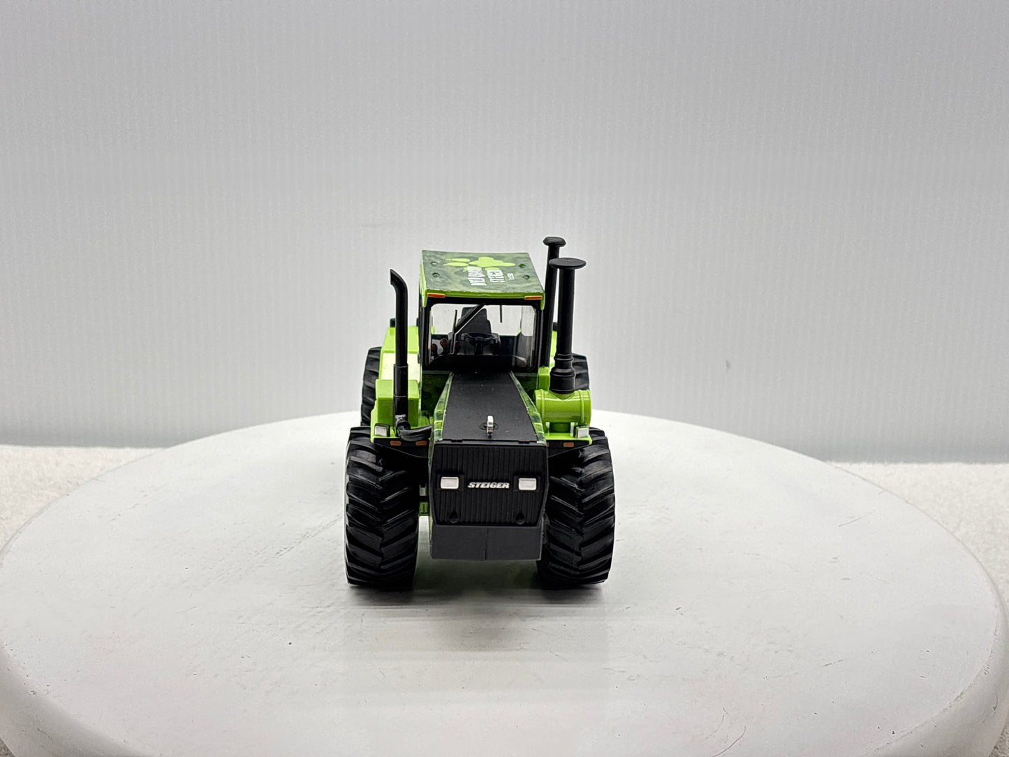 1/32 Steiger Cougar ''Wild About Steiger''
