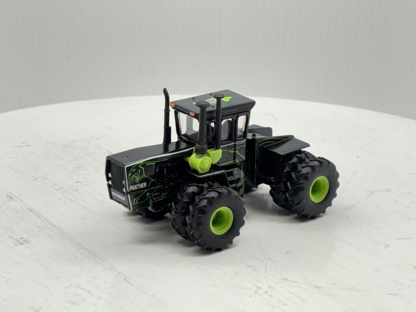 1/64 Steiger Panther