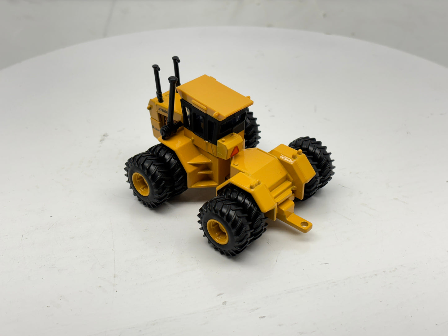 1/64 Steiger St-200 Super Wildcat II