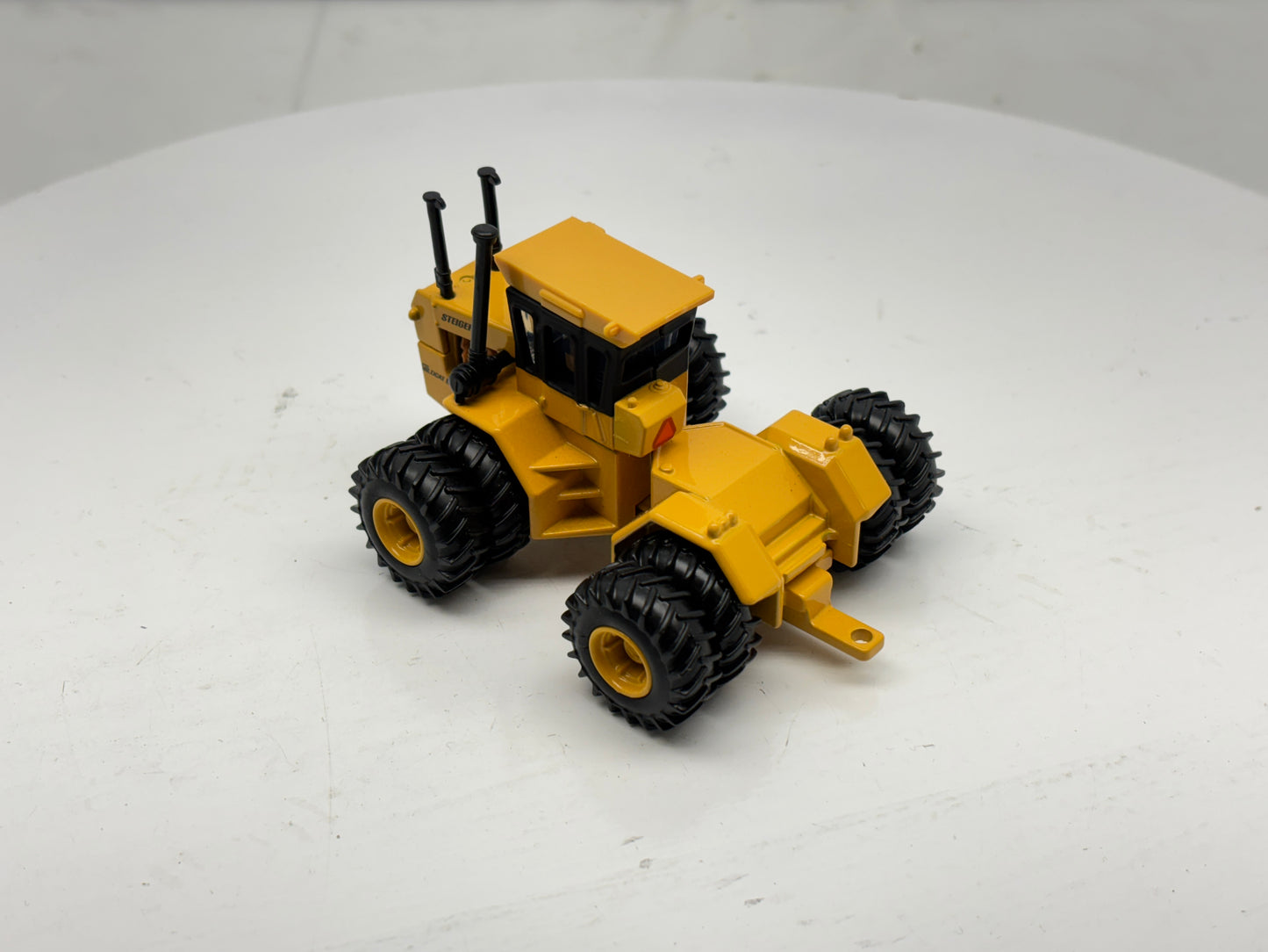 1/64 Steiger St-200 Super Wildcat II