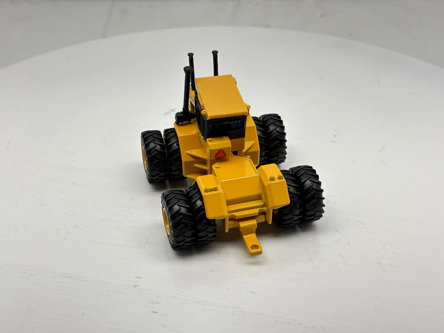 1/64 Steiger St-200 Super Wildcat II