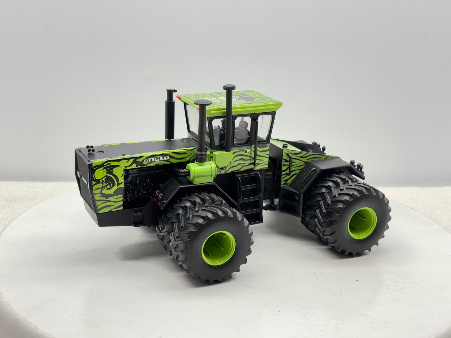 1/32 Steiger Tiger ''Wild About Steiger''