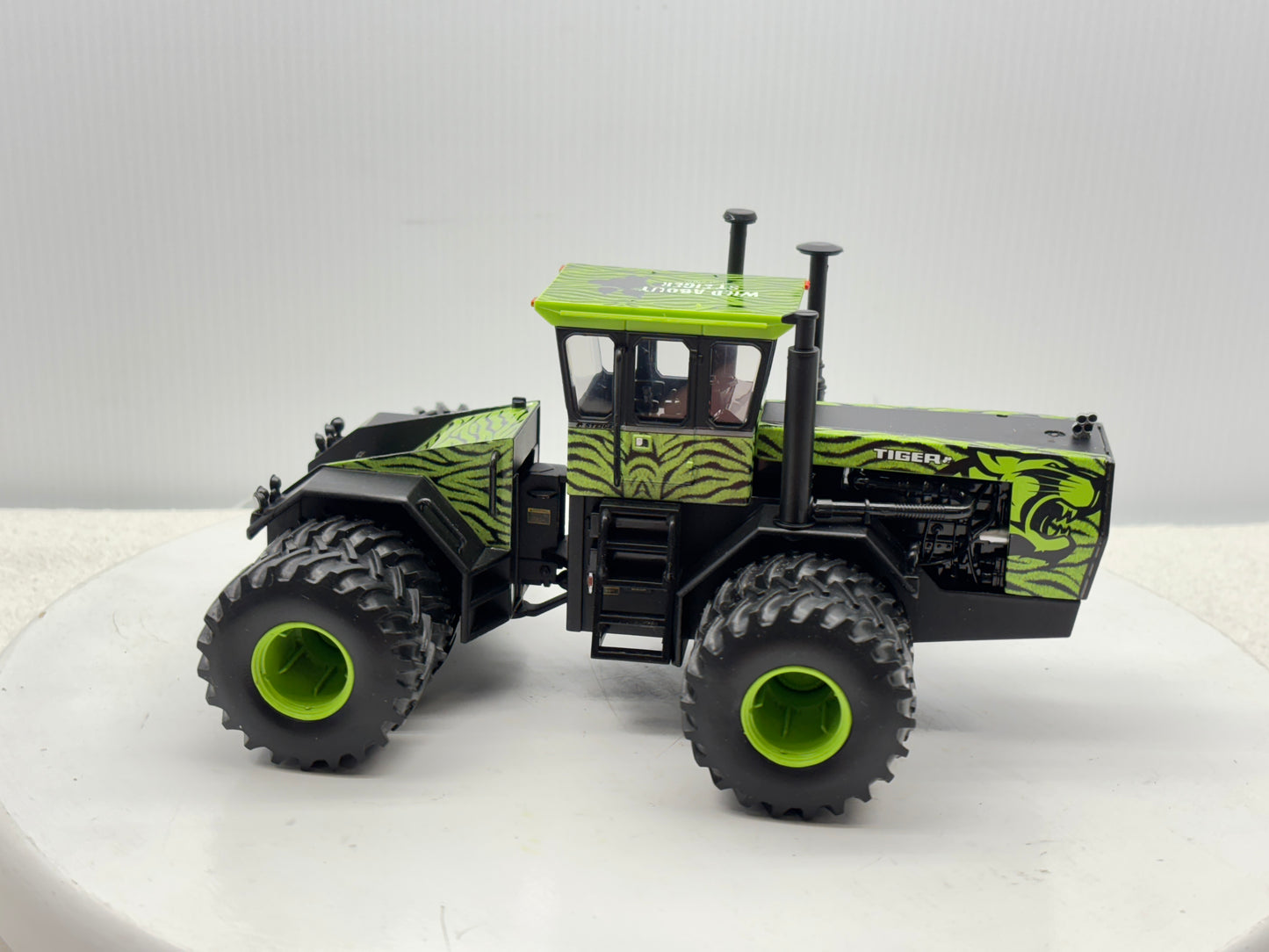 1/32 Steiger Tiger ''Wild About Steiger''