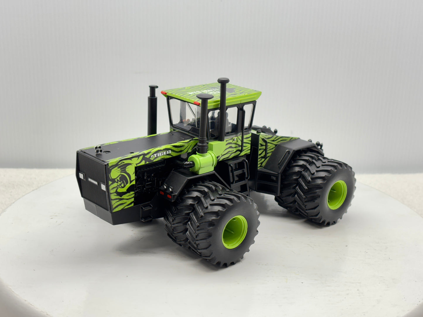 1/32 Steiger Tiger ''Wild About Steiger''