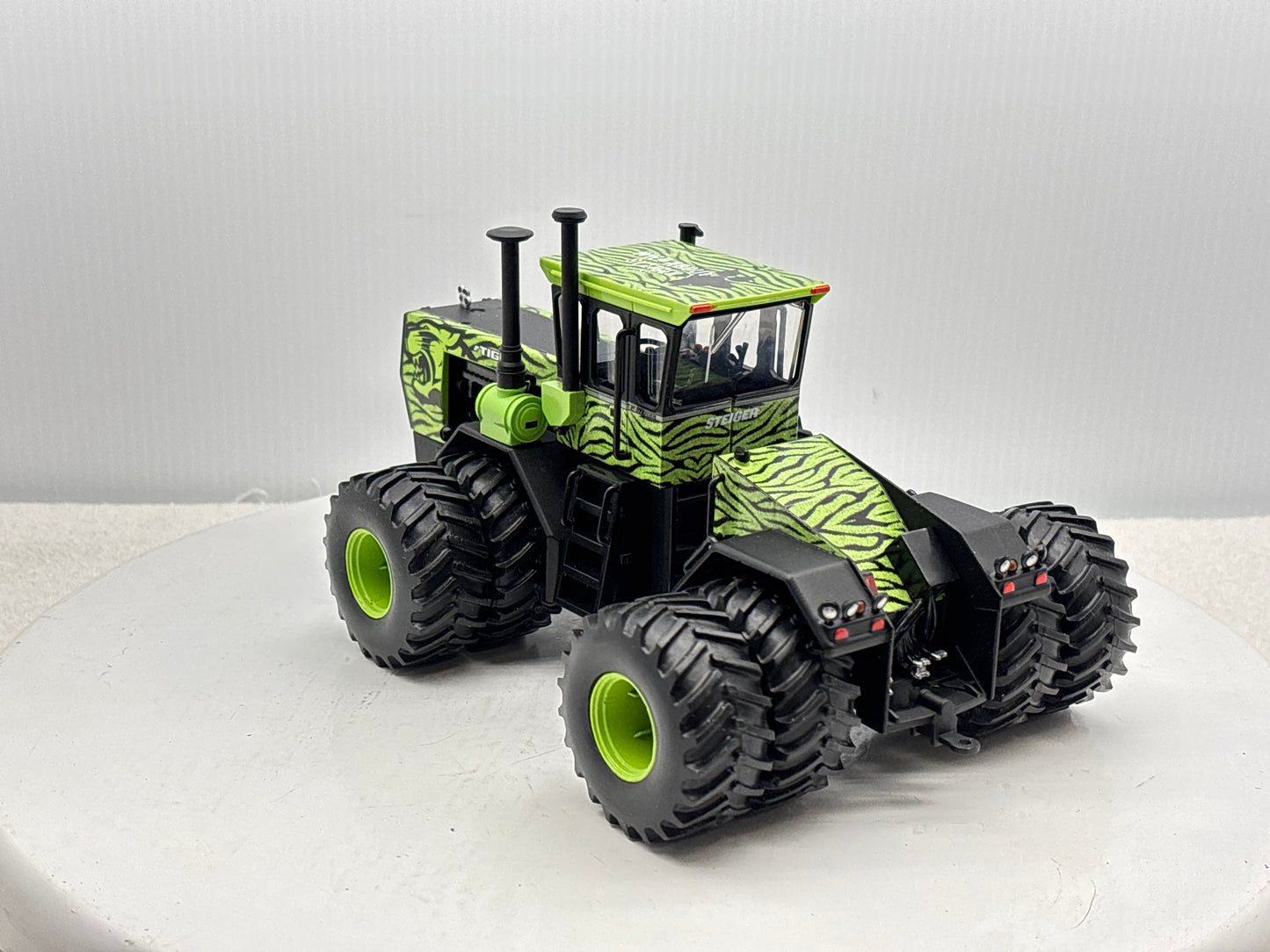 1/32 Steiger Tiger ''Wild About Steiger''