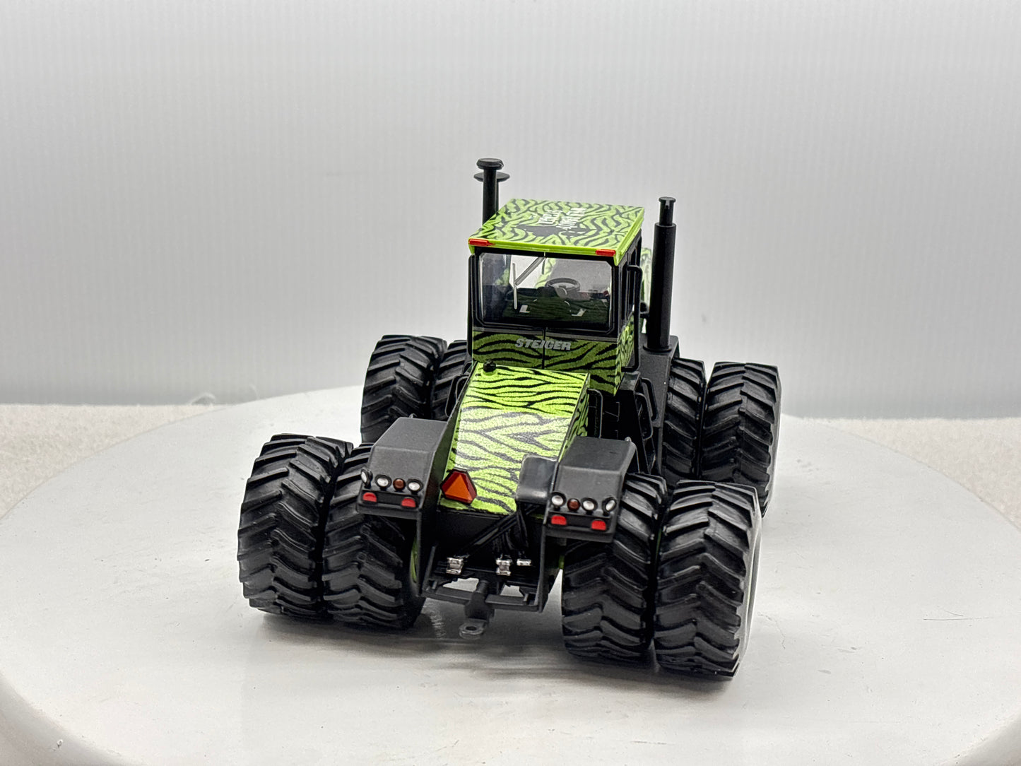 1/32 Steiger Tiger ''Wild About Steiger''