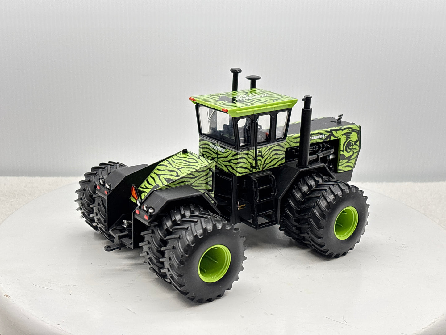 1/32 Steiger Tiger ''Wild About Steiger''