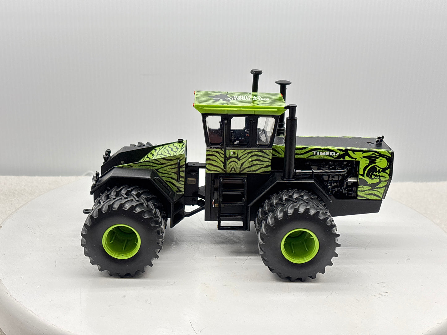 1/32 Steiger Tiger ''Wild About Steiger''