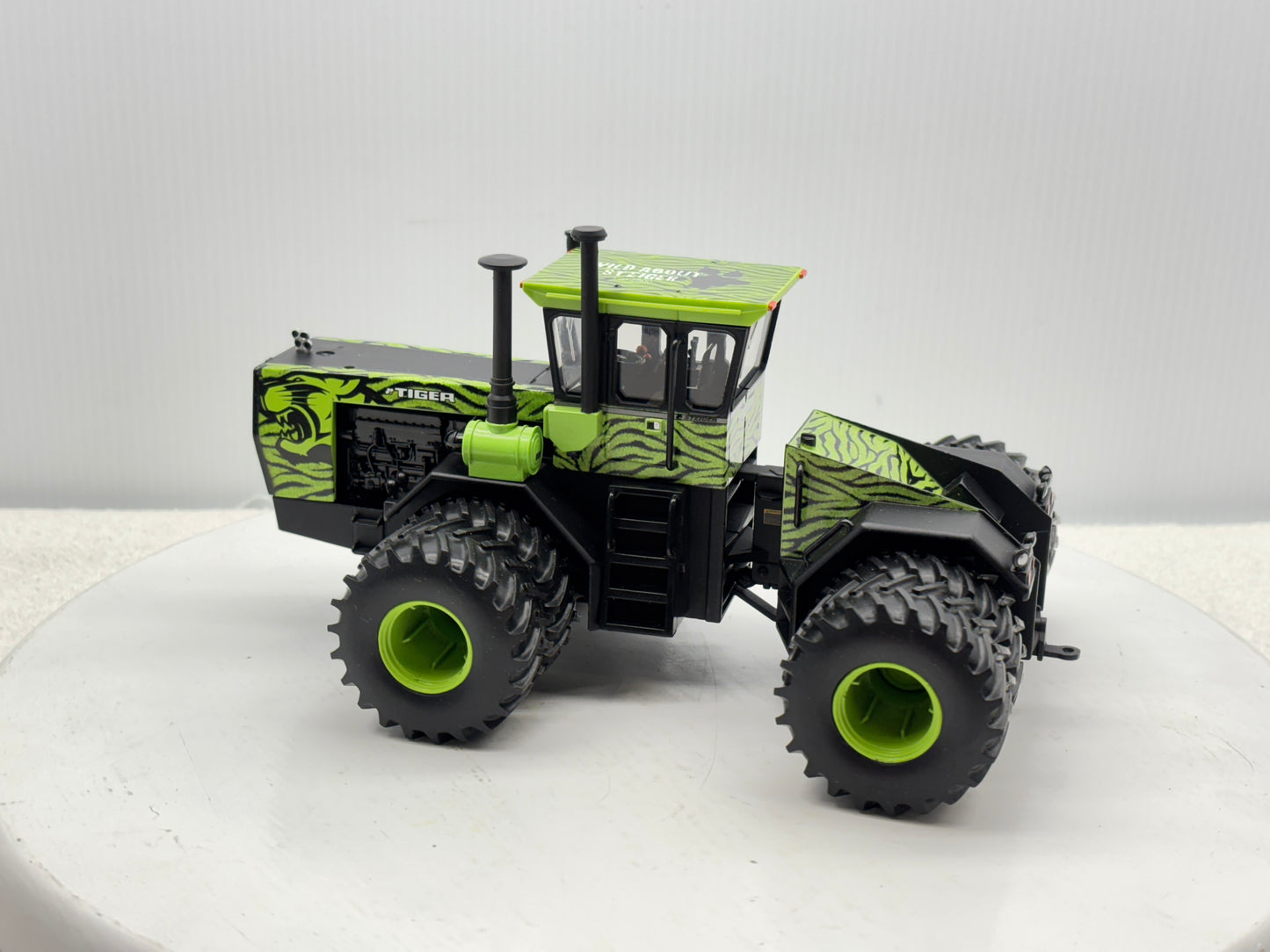 1/32 Steiger Tiger ''Wild About Steiger''