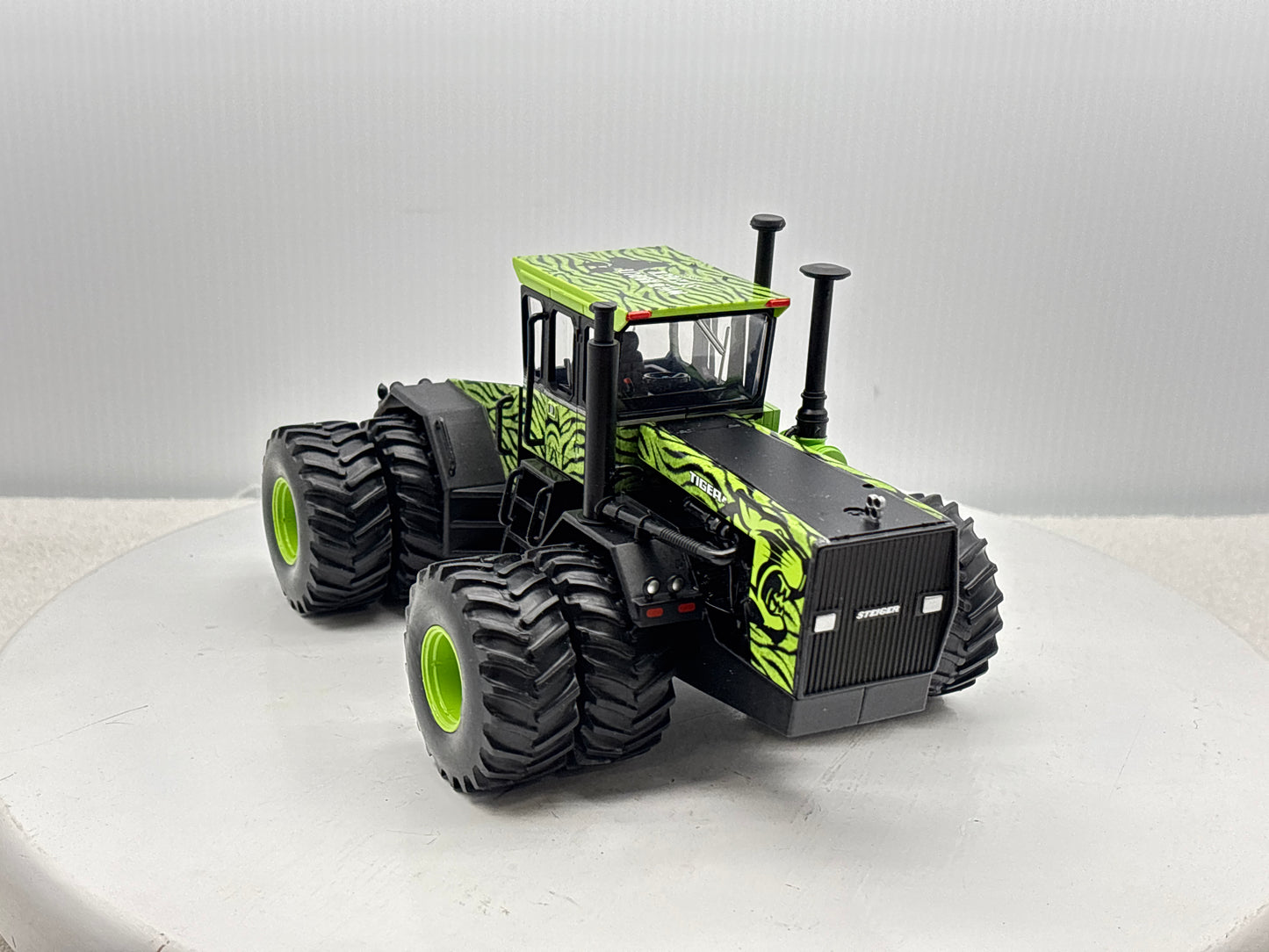 1/32 Steiger Tiger ''Wild About Steiger''