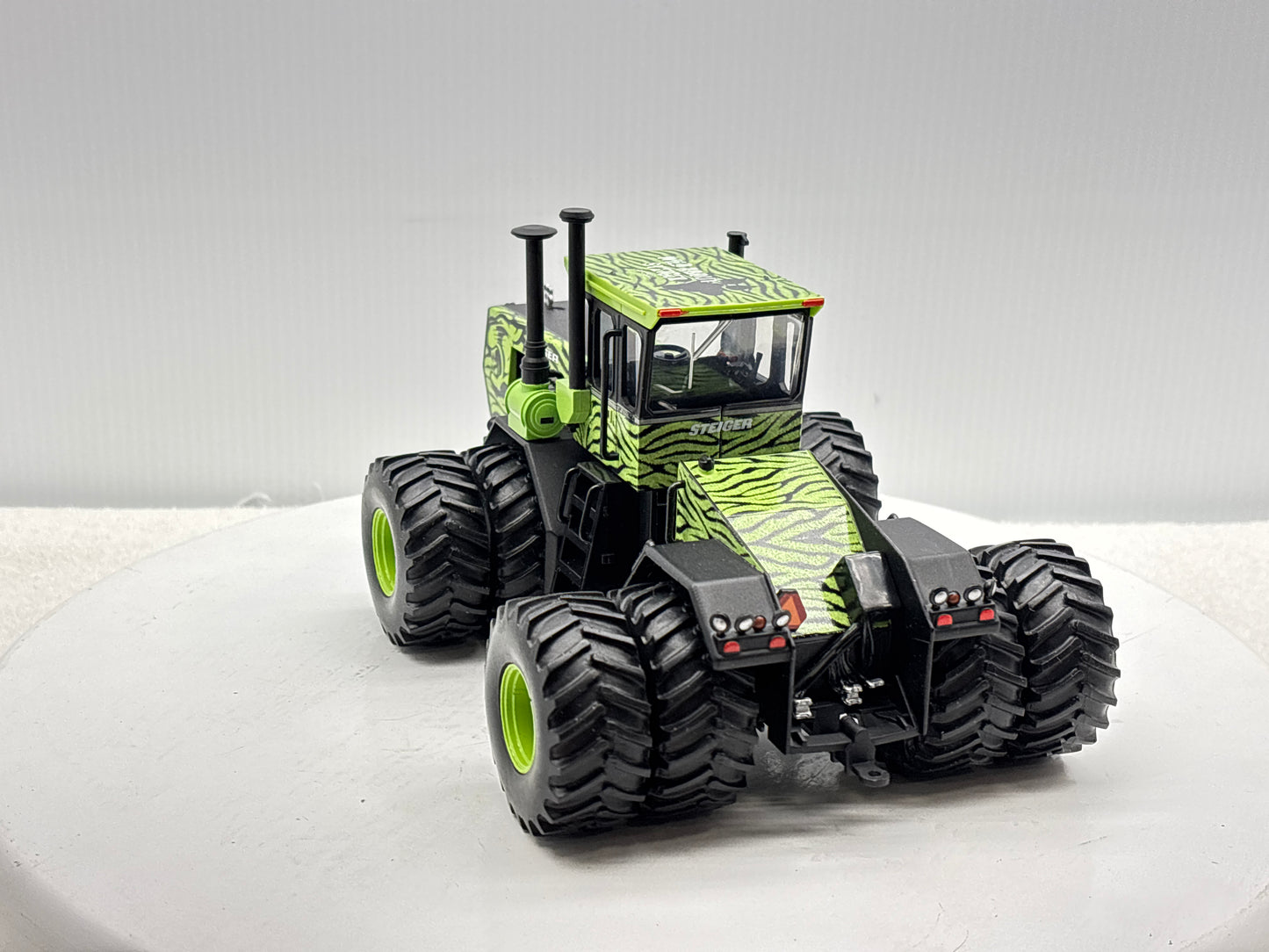 1/32 Steiger Tiger ''Wild About Steiger''