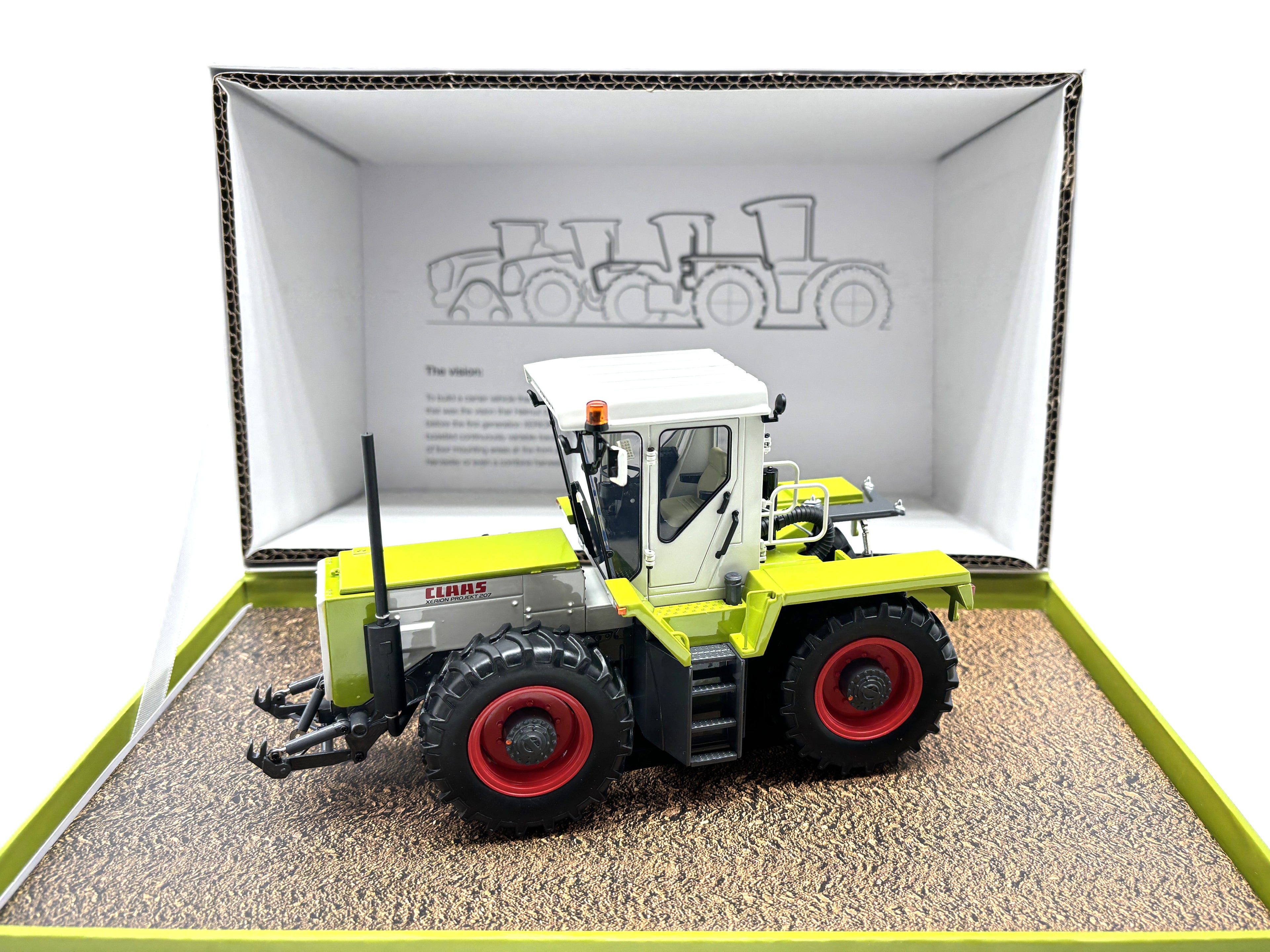 1/32 Claas Xerion 207