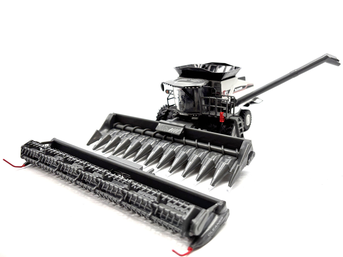 1/64 Gleaner T81