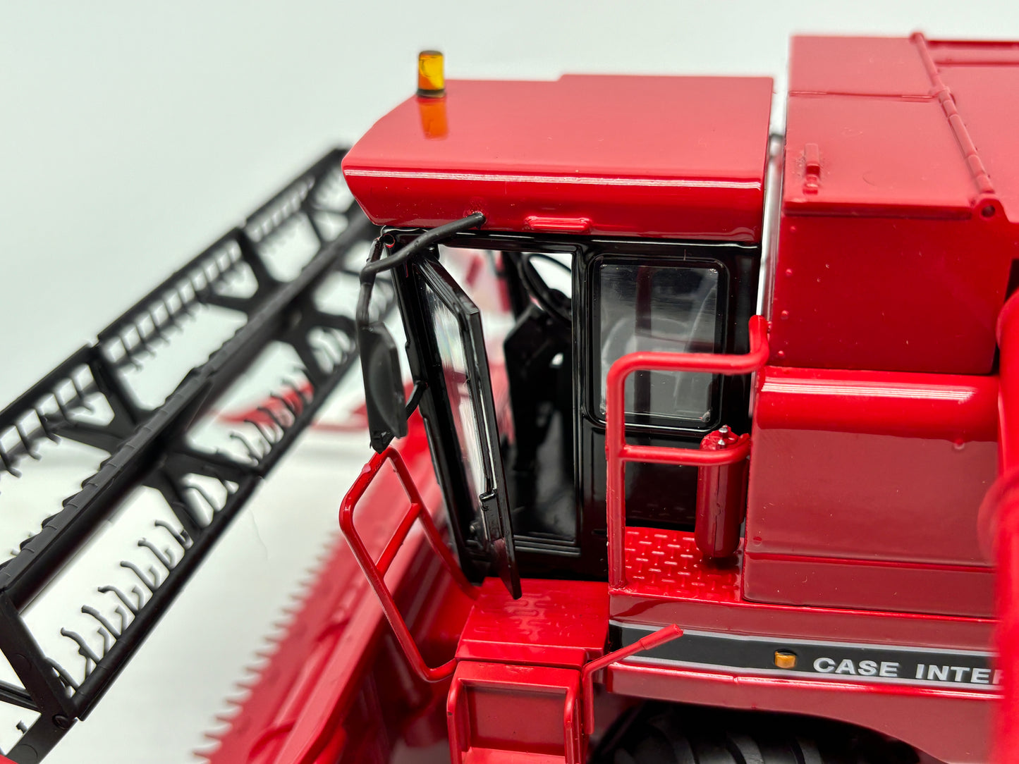 1/32 International 1640