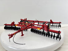 1/16 International 480 Custom