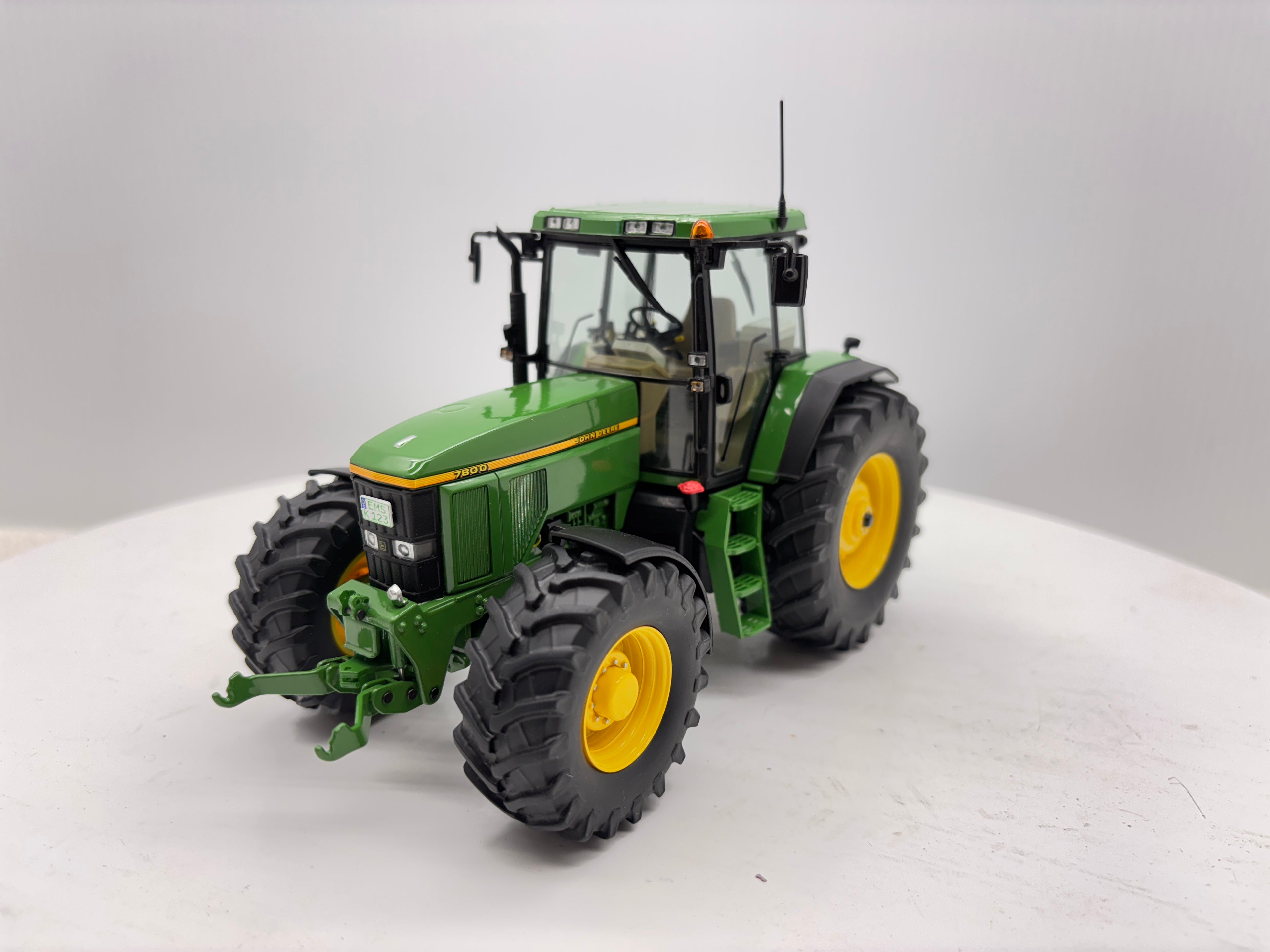 1/32 John Deere 7800