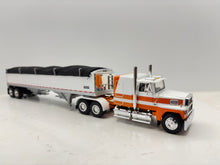 1/64 Ford LTL - 9000