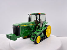 1/16 John Deere 8400T