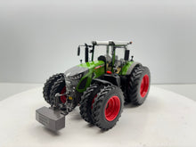 1/32 Fendt 942 Vario Row Crop
