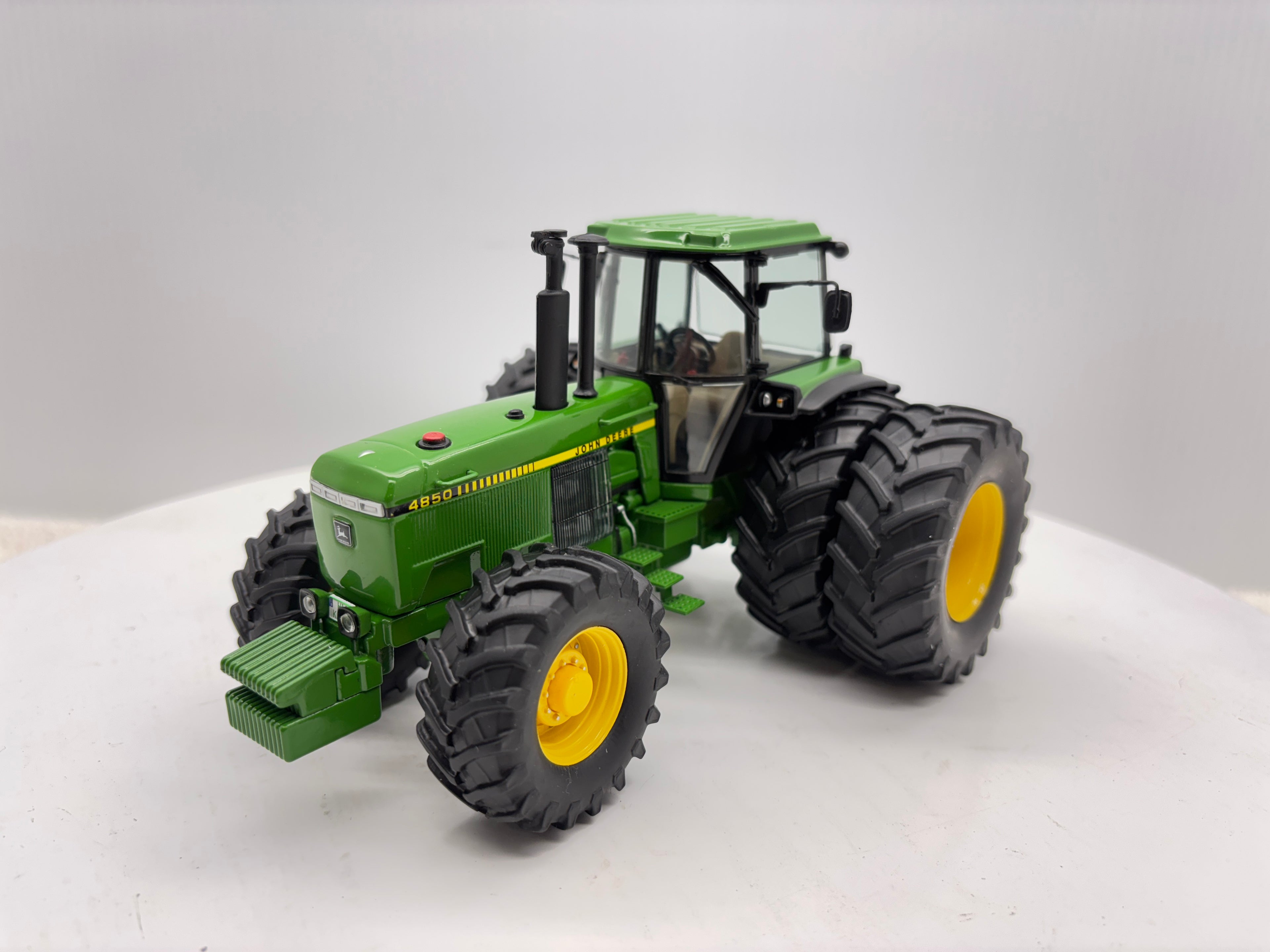 1/32 John Deere 4850
