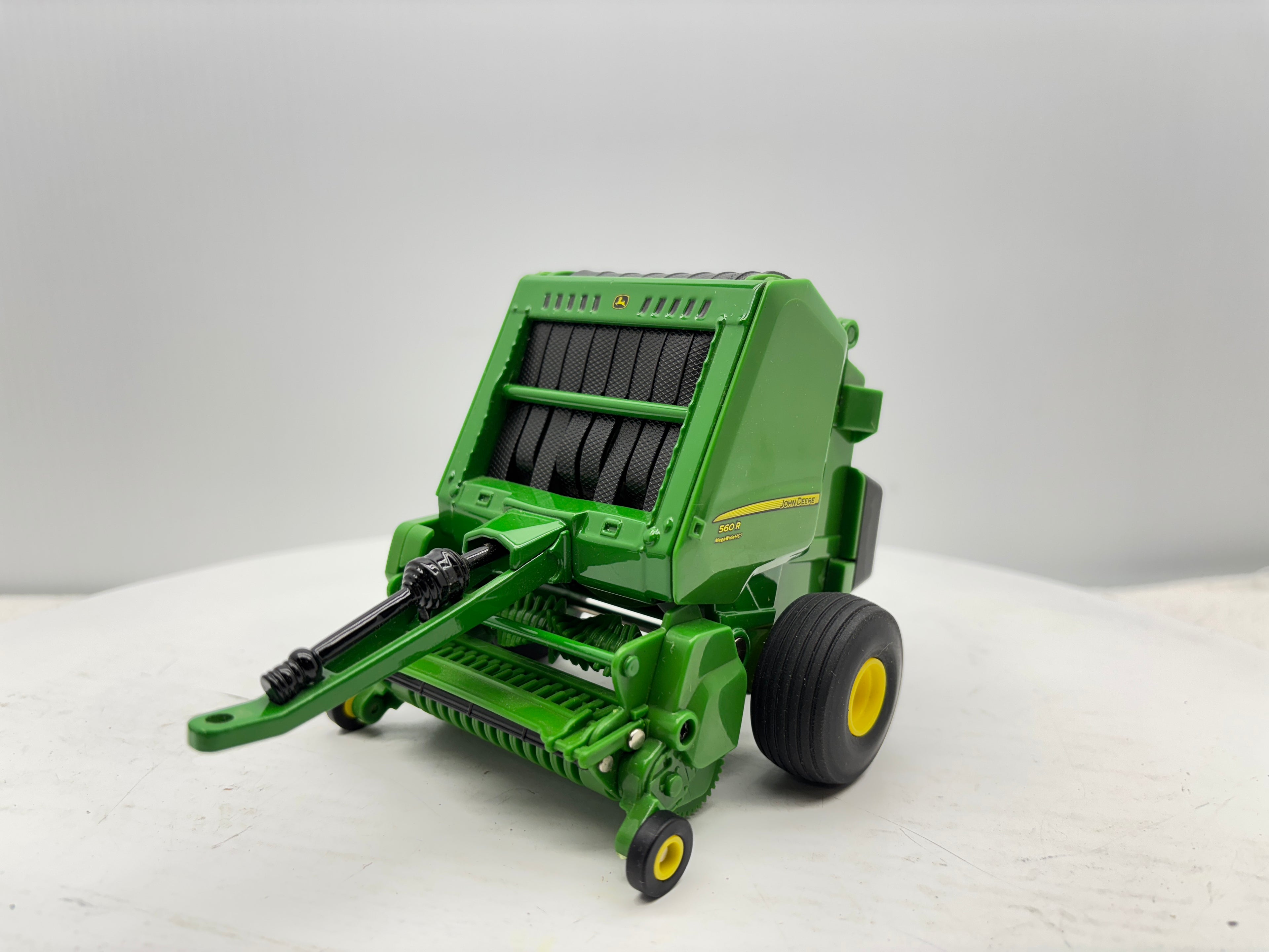 1/32 John Deere 560R Round Baler
