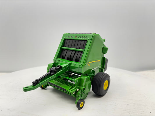 1/16 John Deere 560R Round Baler