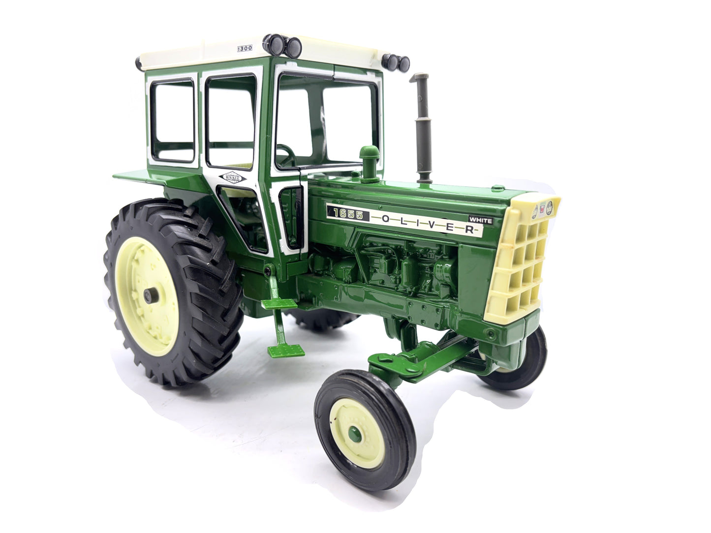 1/16 Oliver 1655 with Hiniker Cab