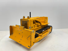 1/16 International TD-25 Crawler