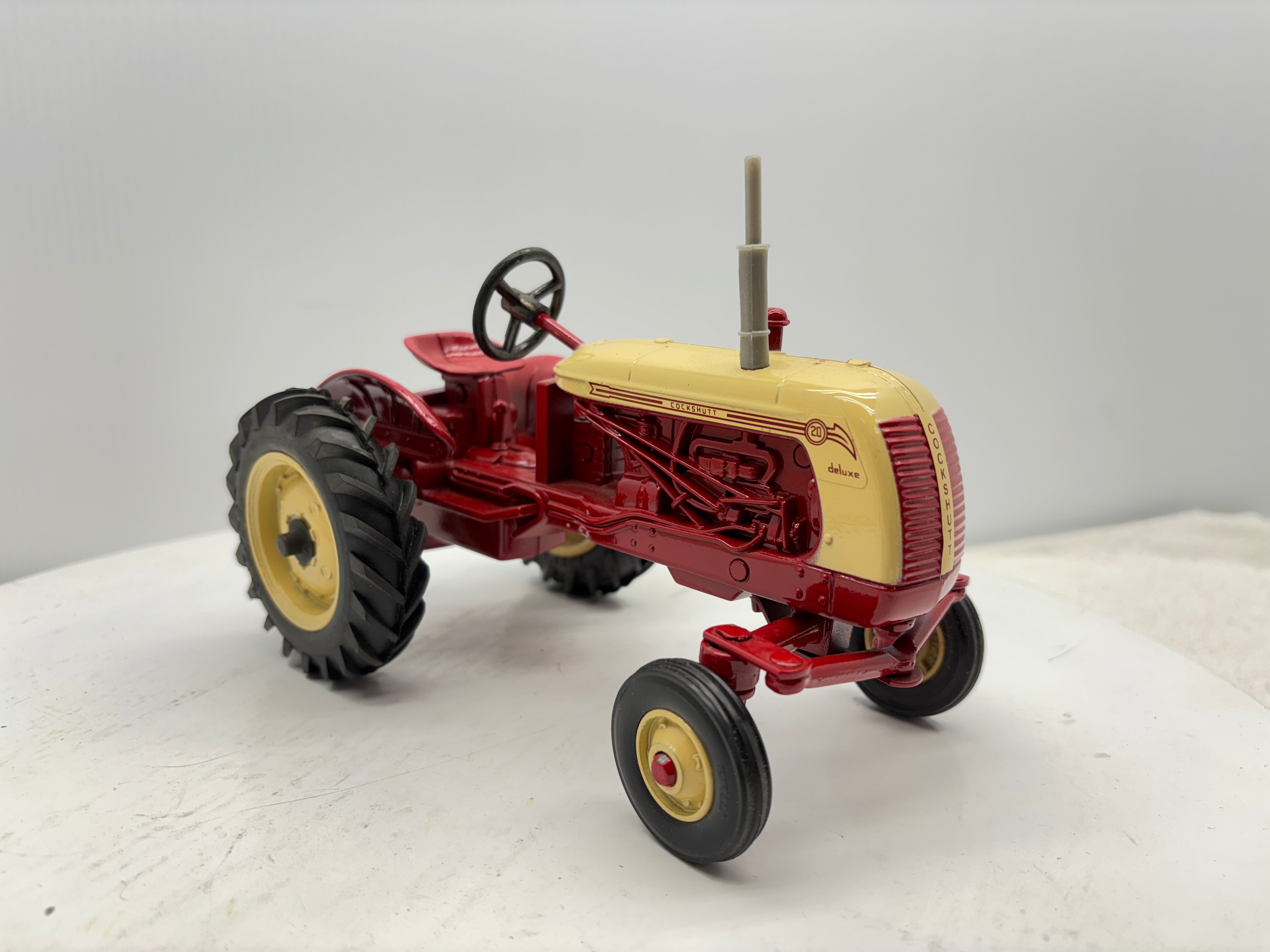 1/16 Cockshutt 20 Deluxe