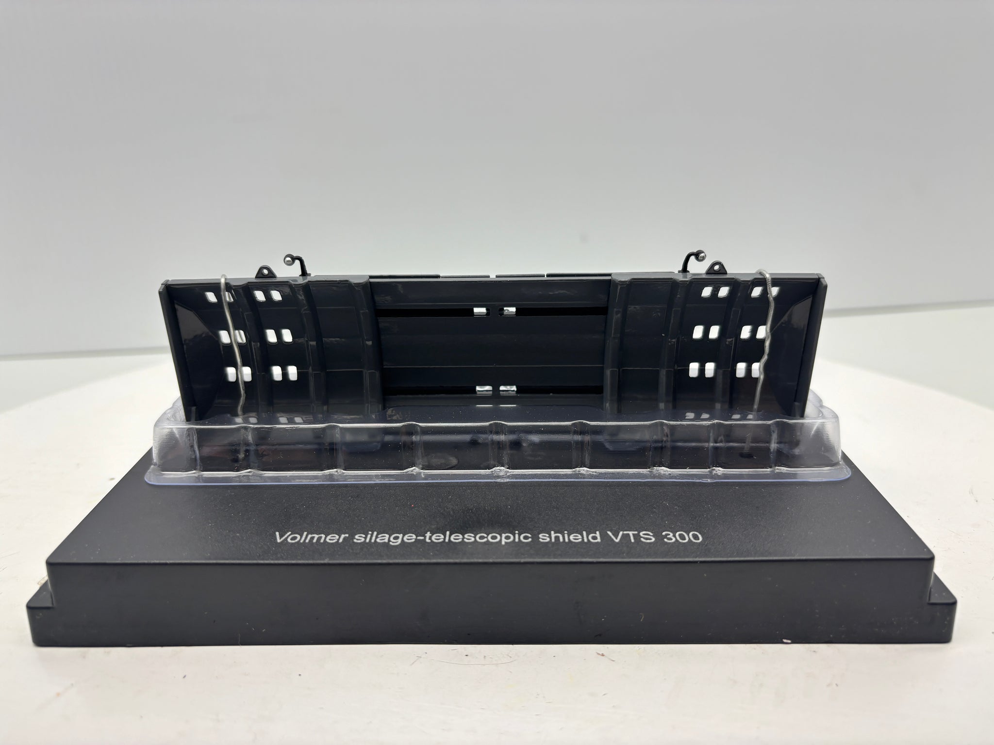 1/32 Volmer VTS 300