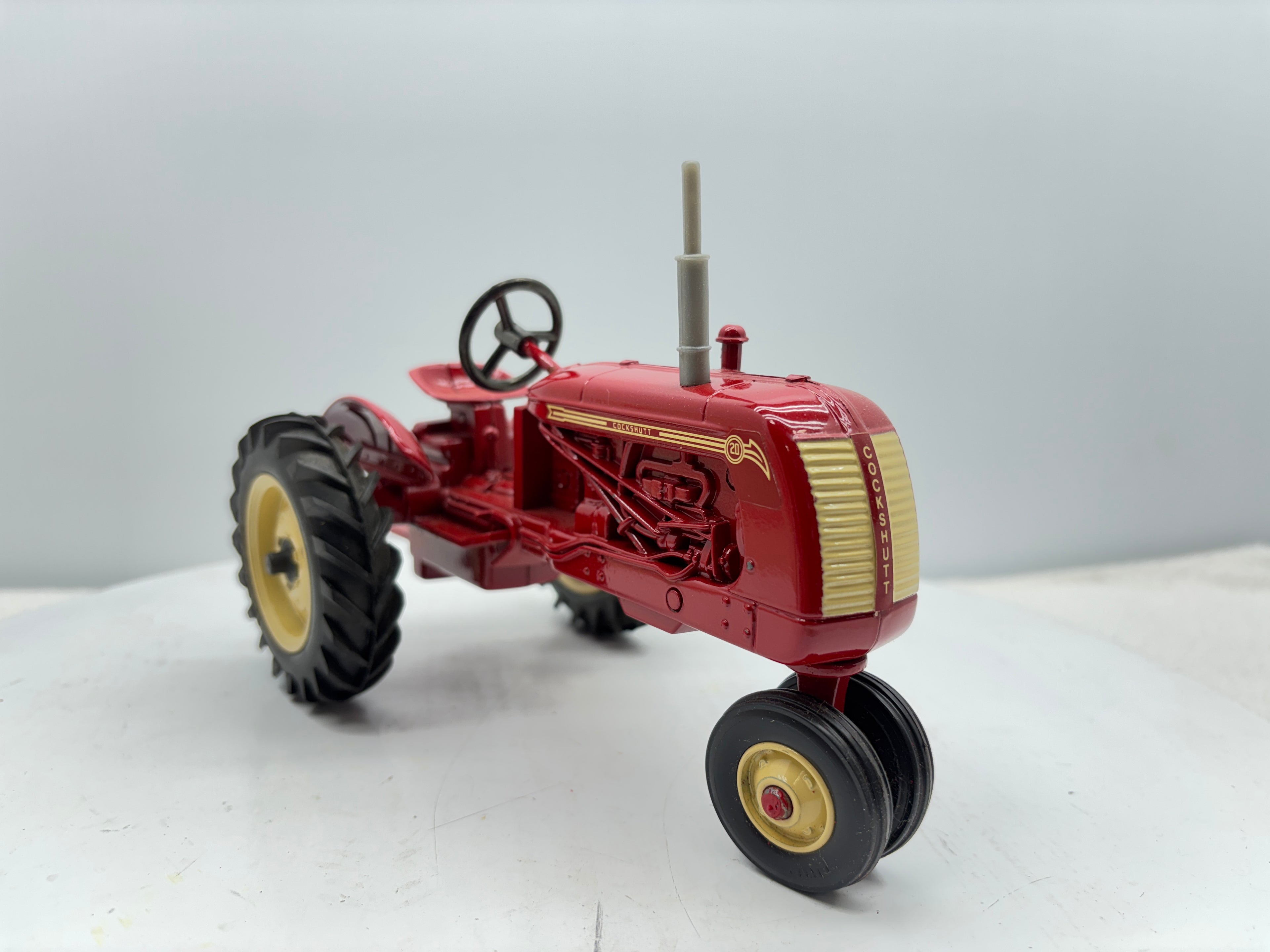 1/16 Cockshutt 20 Narrow Front