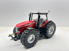 1/32 Massey Ferguson 8680