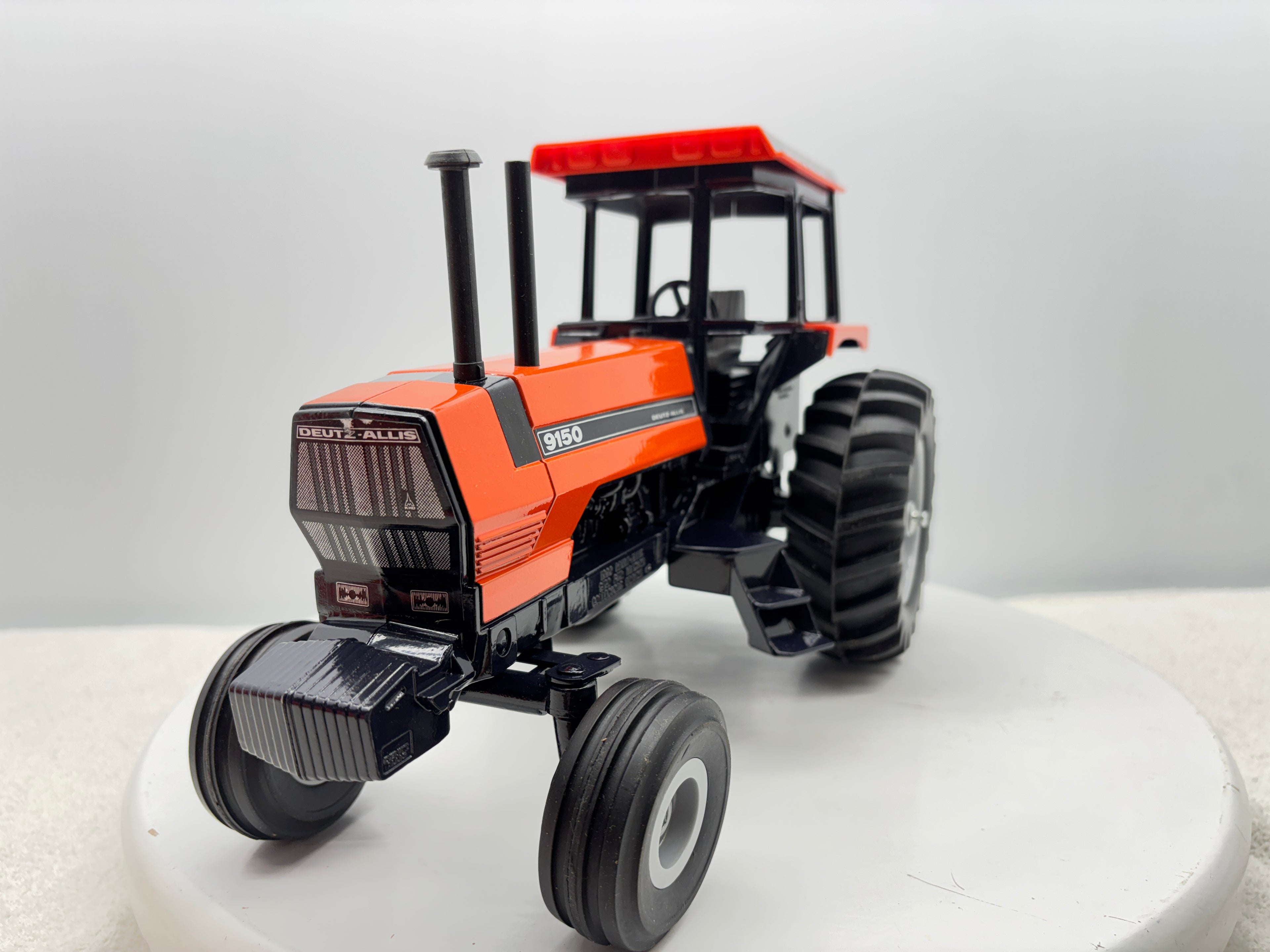 1/16 Deutz-Allis 9150 2wd Orange Special Edition
