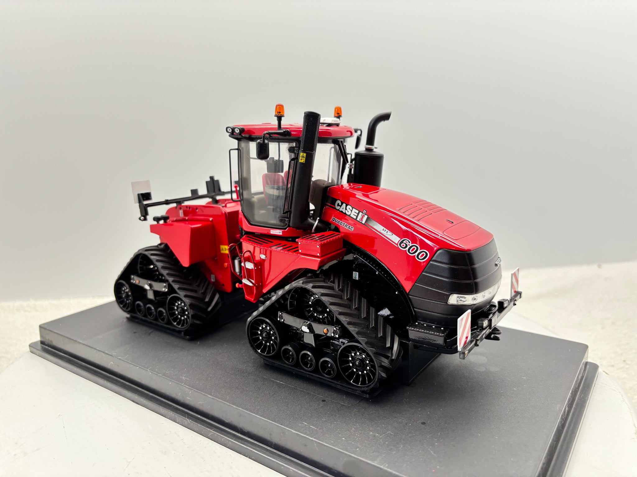 1/32 Case IH 600 QuadTrac