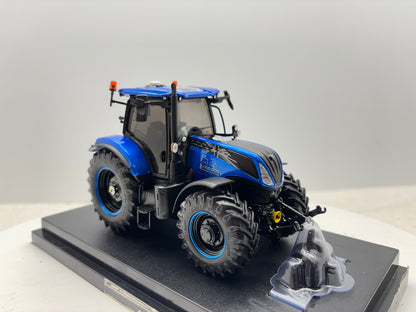 1/32 New Holland T7.225 Basildon