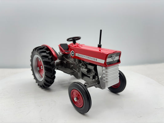1/16 Massey Ferguson 135 National Farm Machinery Show