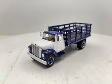 1/64 International Loadster Purple Stake