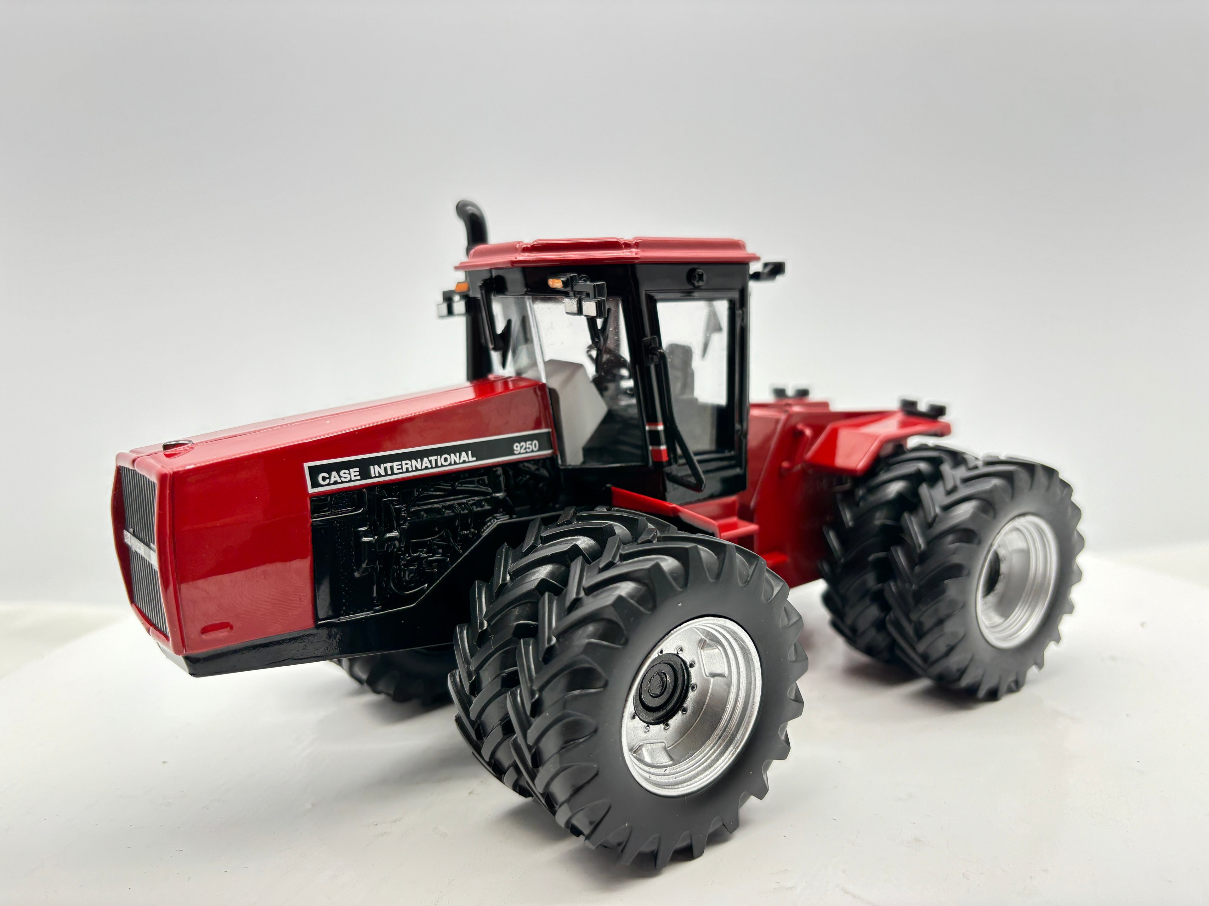 1/32 Case IH 9250 Prestige