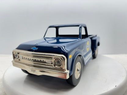 1/18 Chevrolet 1969 C10 Step Side Pick-up
