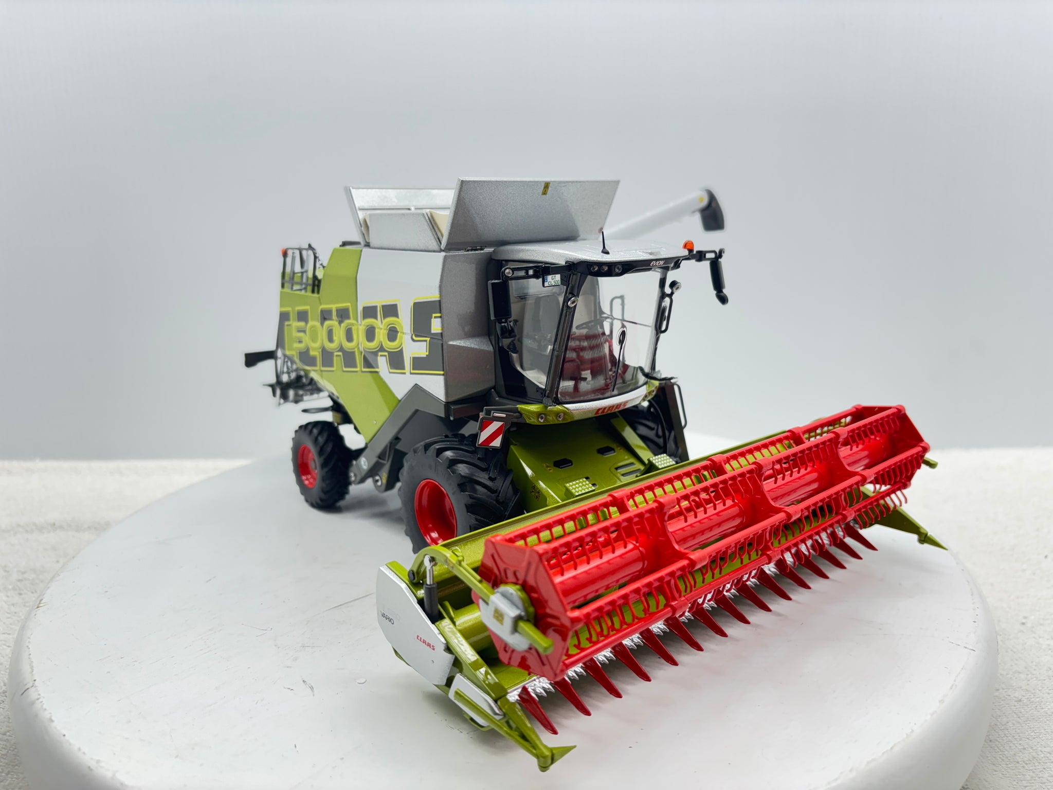 1/32 Claas 450