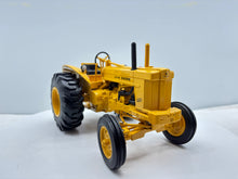 1/16 John Deere 620 Industrial