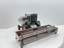 1/32 Allis-Chalmers Gleaner L2 Red Stripe