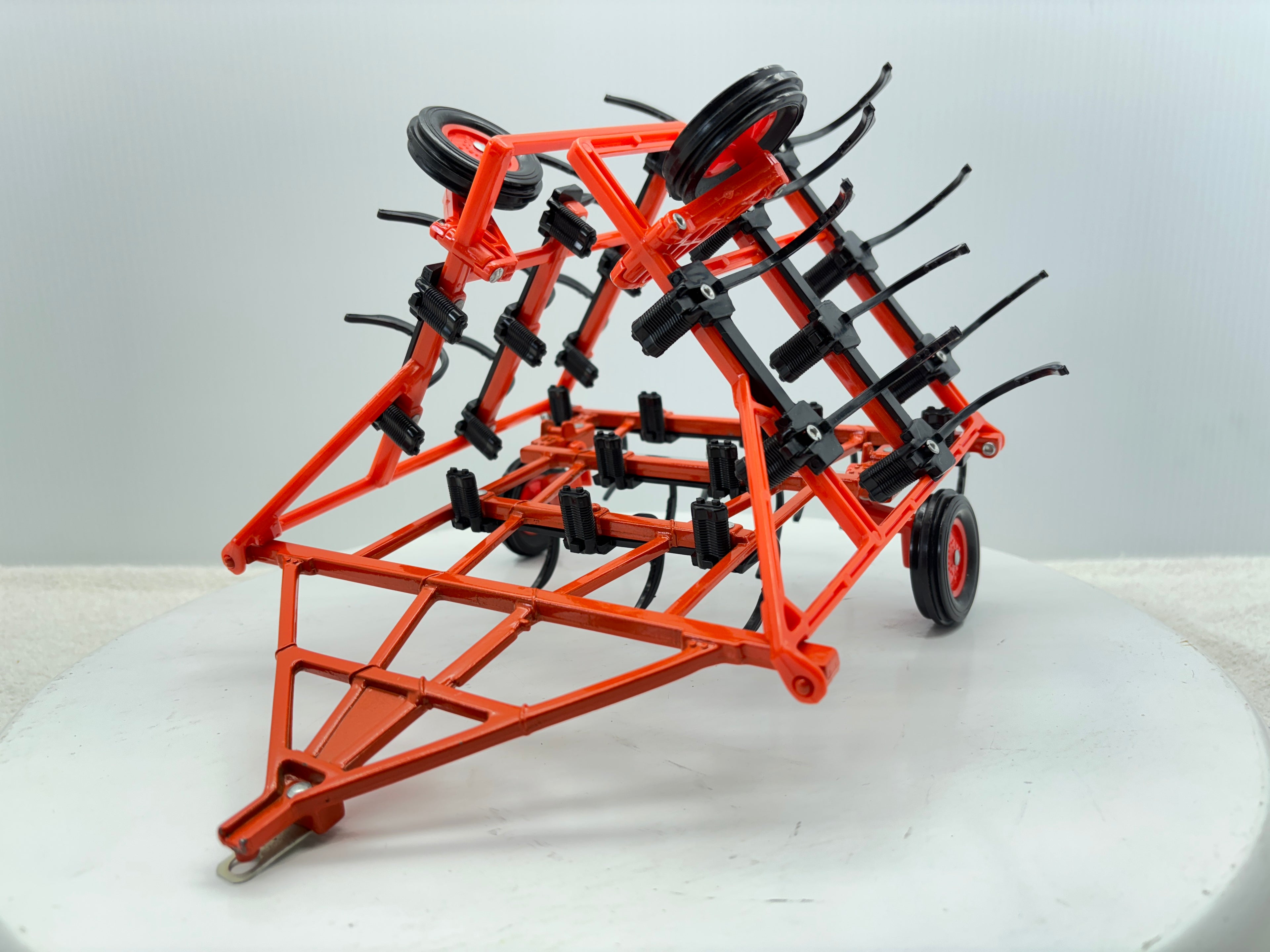 1/16 Allis-Chalmers Tillage Plow