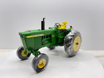 1/16 John Deere 4020 Precision