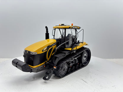 1/32 Challenger MT865C