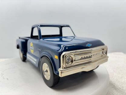 1/18 Chevrolet 1969 C10 Step Side Pick-up