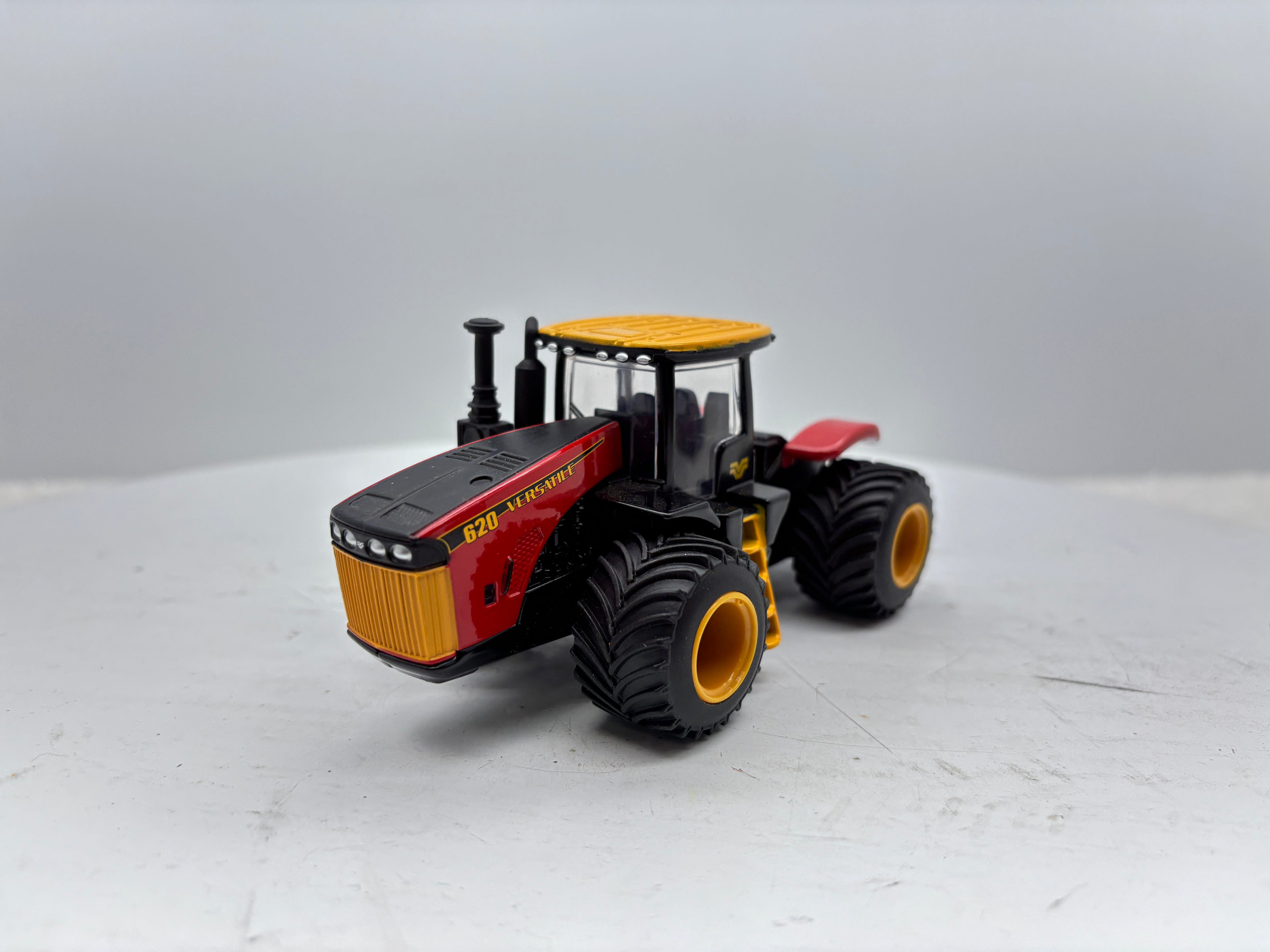 1/64  Versatile 620 LSW