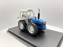 1/32 Ford 1174 County