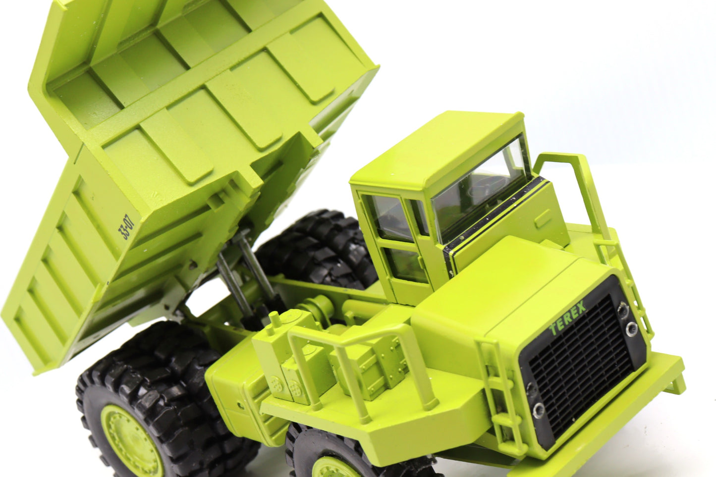 1/40 Terex Hauler 33.07