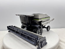1/24 Deutz-Allis Gleaner R6 Green Stripe